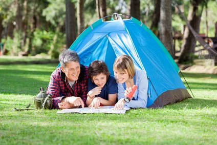 Soleil radieux, vive les vacances au camping !