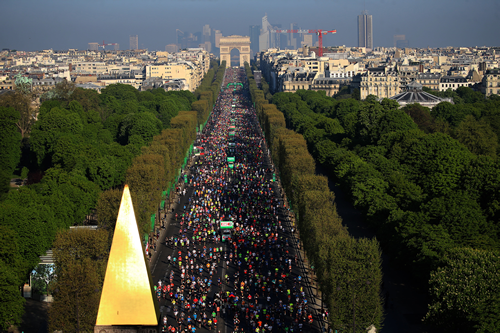 Premier Marathon de Paris : conseils, plans d'entraînements, objectifs de 3h30 à 4h30